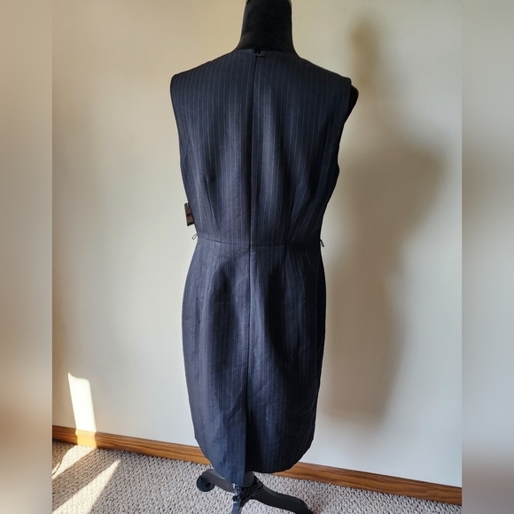 Kasper Women's Sleeve Black Pin Striped Dress Size 8. - Picture 4 of 8